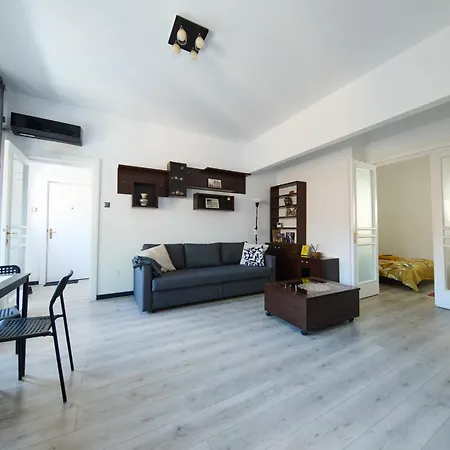 Old Town Retreat 7 Апартаменти Бухарест