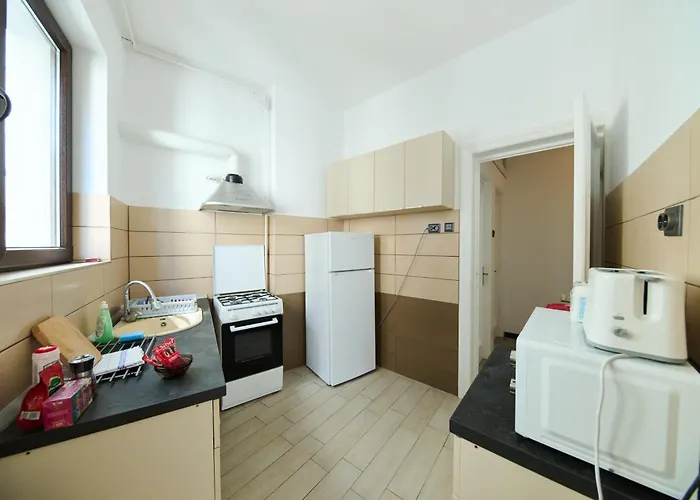 Old Town Retreat 7 *