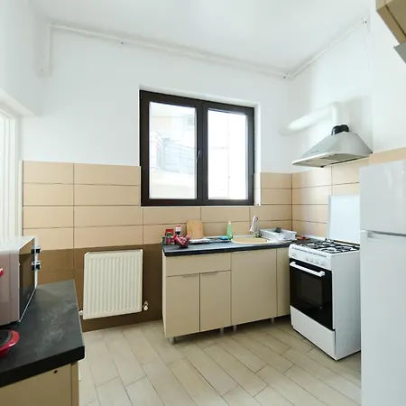 Old Town Retreat 7 *