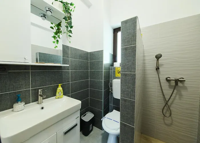 Διαμέρισμα Old Town Retreat 7 *
